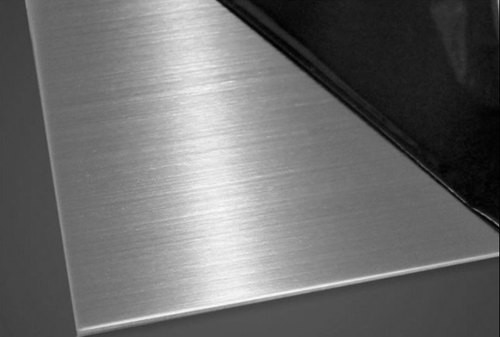 Het geborstelde Zilveren de Plaat1050a Corrosiebestendige Licht van het Aluminiumblad weegt